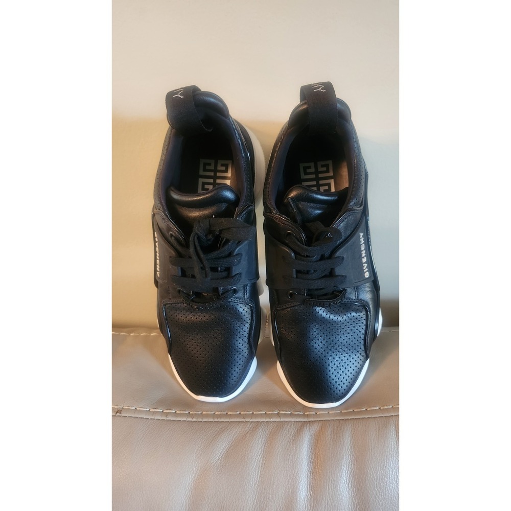 Givenchy Paris Black Leather Chunky Jaw Low Sneakers Shoes Sz 39 1/2 FR‎ 0129